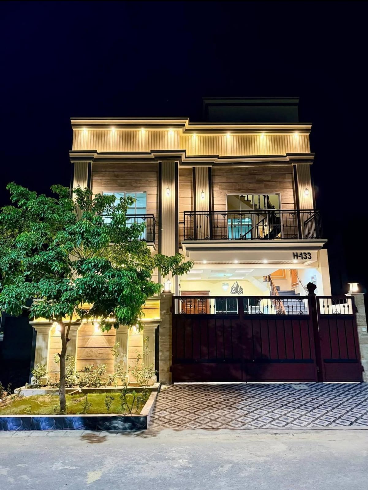 11 Marla 3 Floor House For Sale New Defence View Phase 2 Dera Ghazi Khan - Zatimakan.com