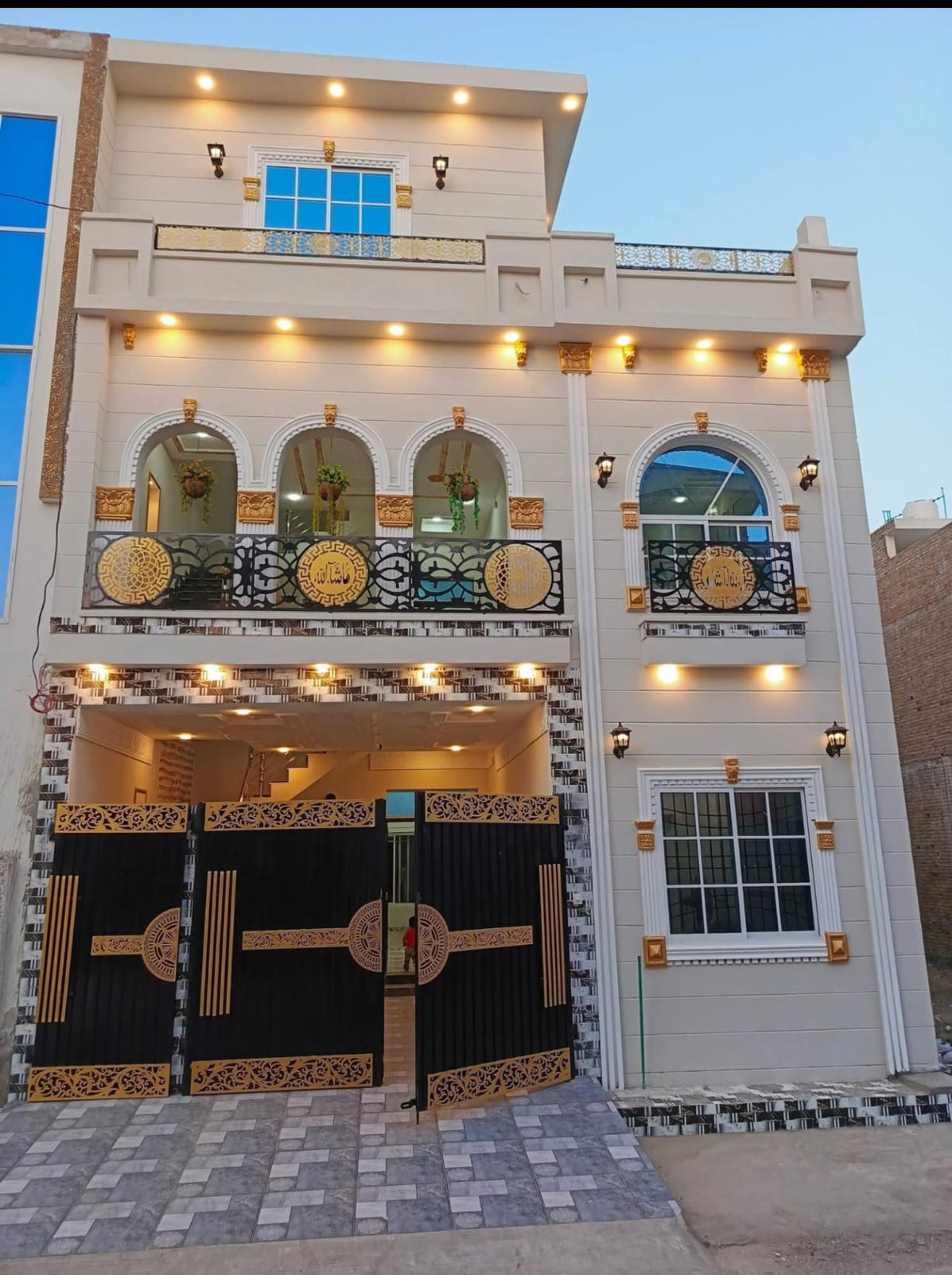 7 Marla Triple Storey Fresh House For Sale New Defence View Phase 2 Dera Ghazi Khan - Zatimakan.com