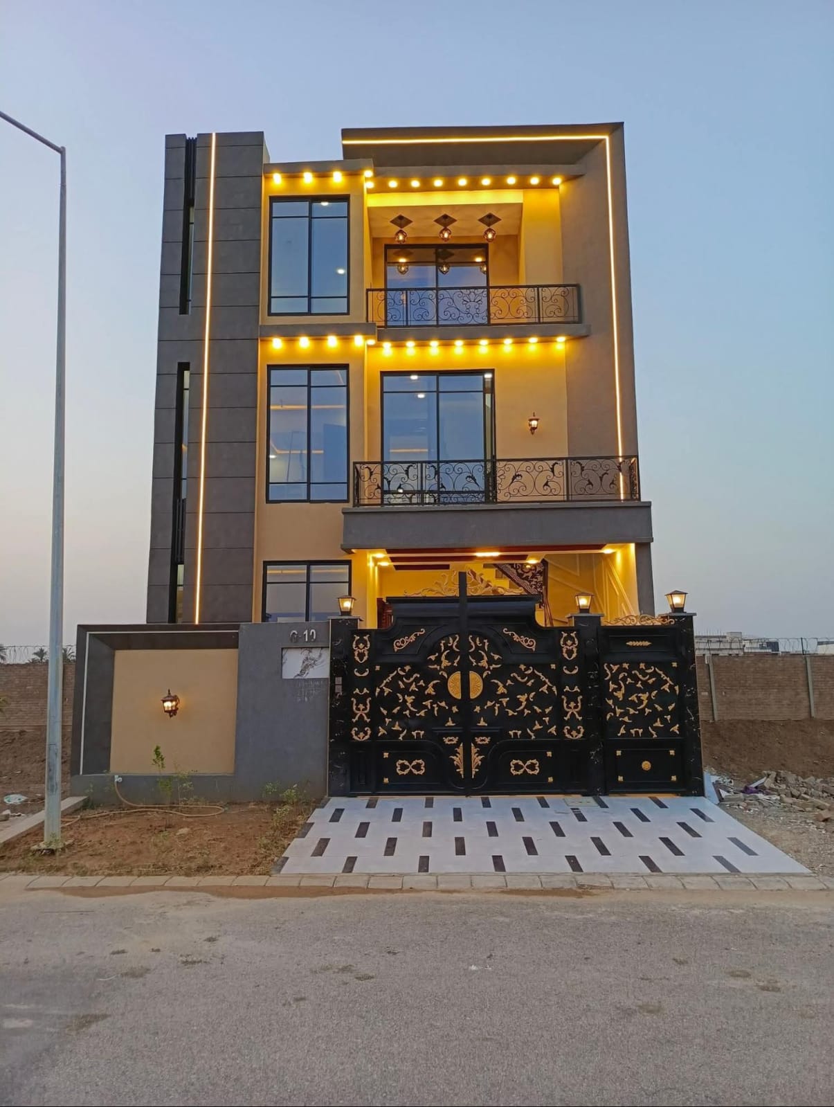 5.15 Marla Triple Storey Fresh House For Sale New Defense View Phase 2 Dera Ghazi Khan - Zatimakan.com