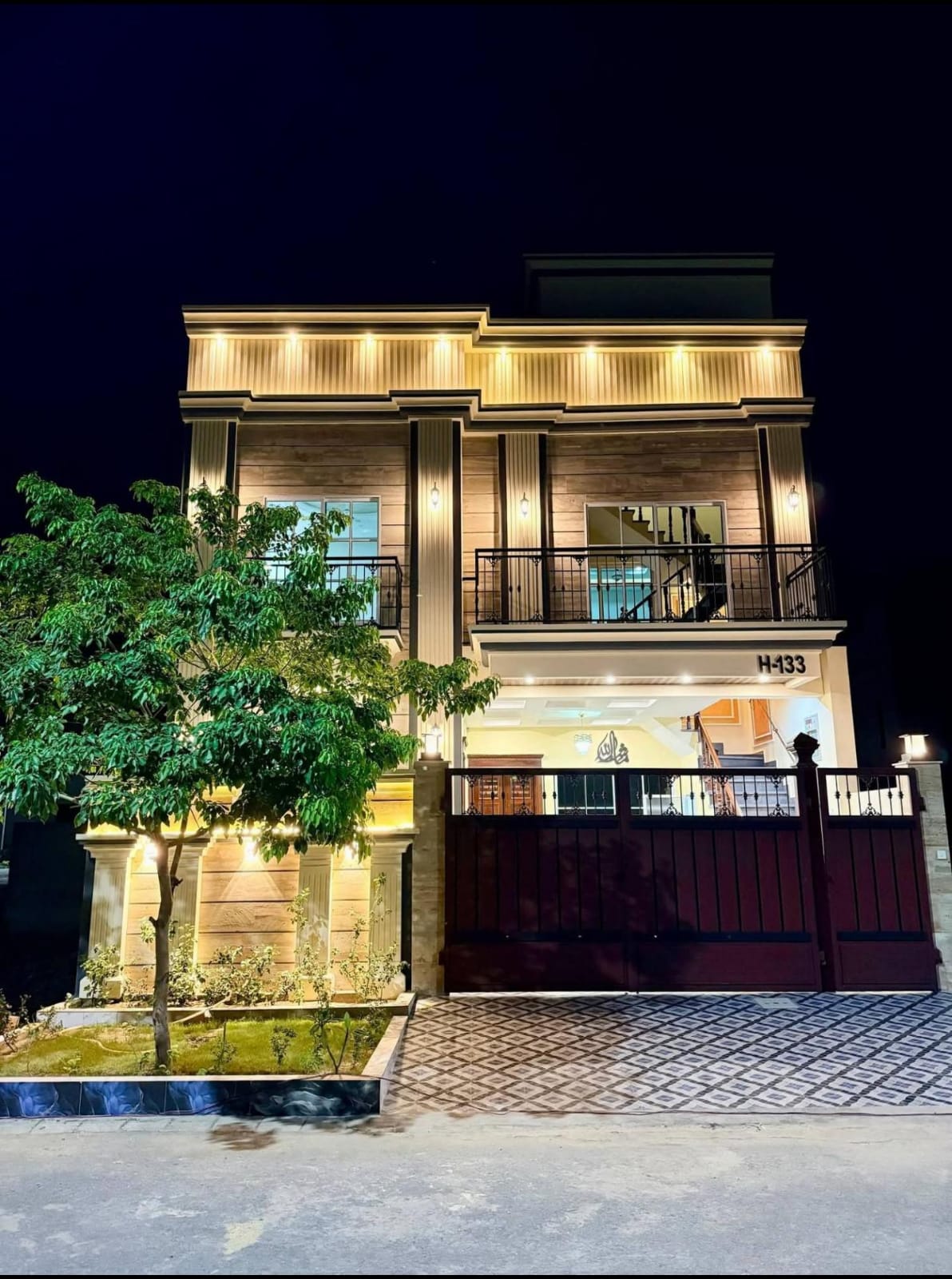 6 Marla 3 Floor Luxury House For Sale New Defence View Phase 2 Dera Ghazi Khan - Zatimakan.com