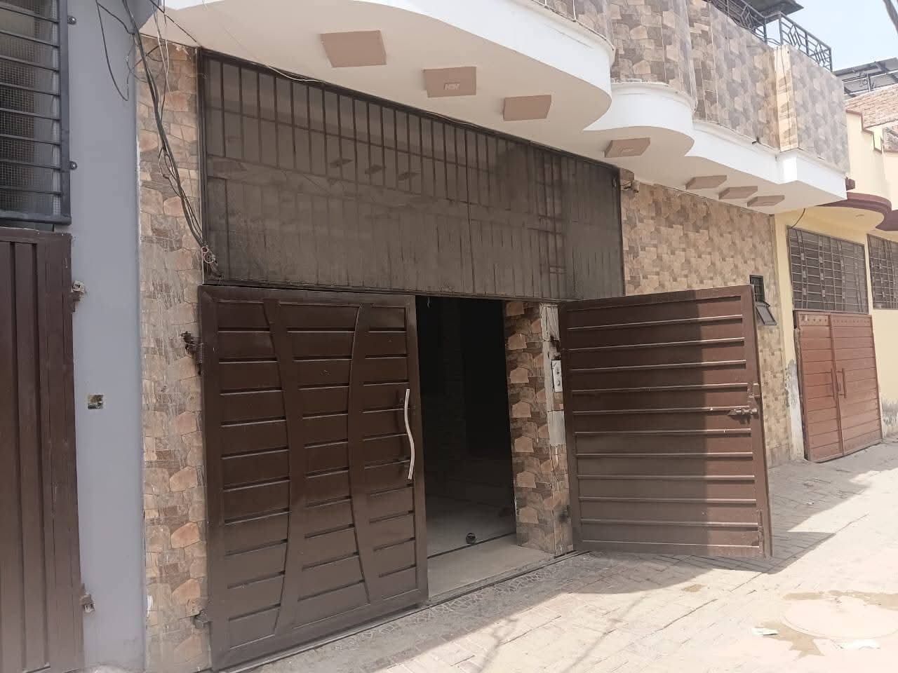 4 Marla Double Story House For Sale in North Gulgasht Multan