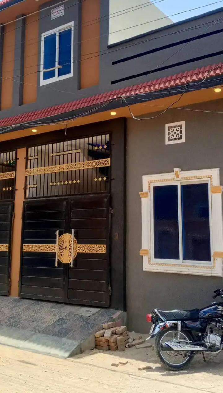 2.5 mrla single story fuly tile luxury house urgent Sale
