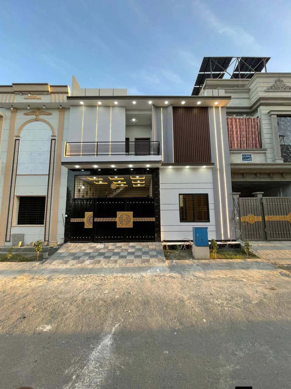 5 𝙈𝙖𝙧𝙡𝙖 Double Story House For Sale...📣