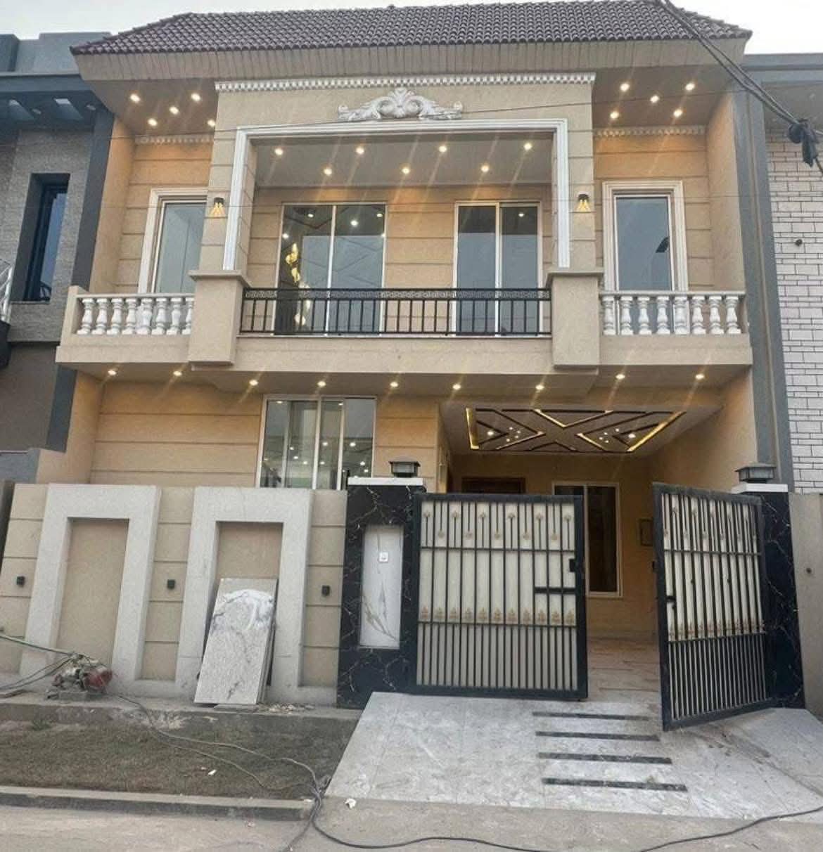 Brand New 4 Marla Double Story House for Sale